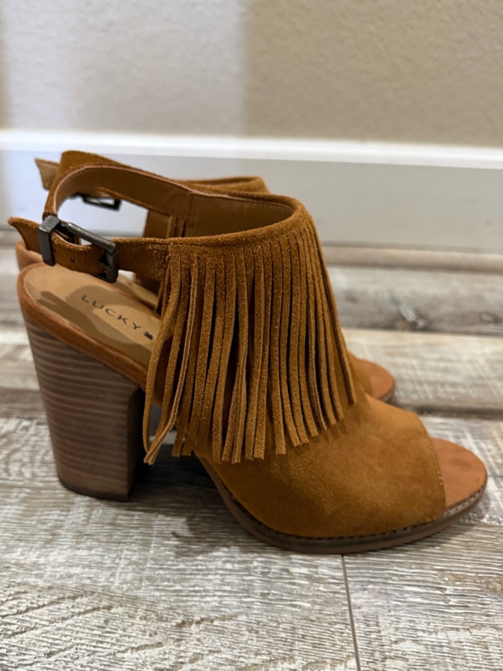 Lucky Brand Tan Suede Fringe Block Heel Sandals